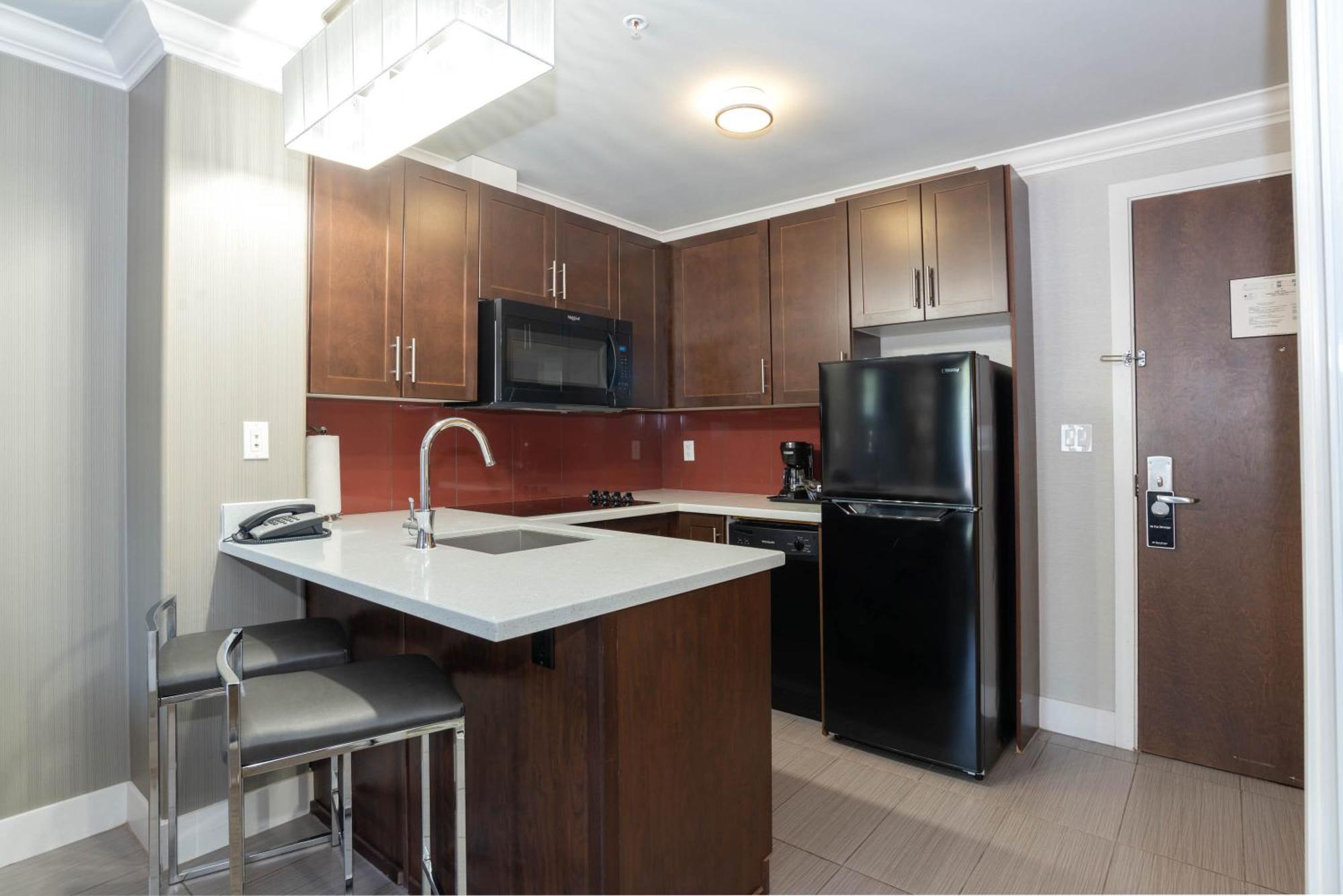 Sandman Hotel & Suites Calgary South Esterno foto