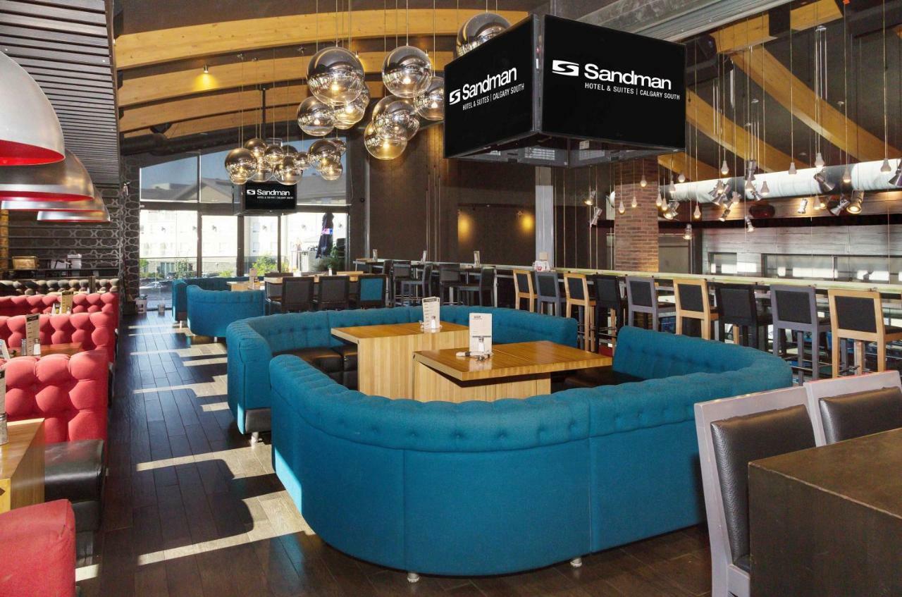 Sandman Hotel & Suites Calgary South Esterno foto